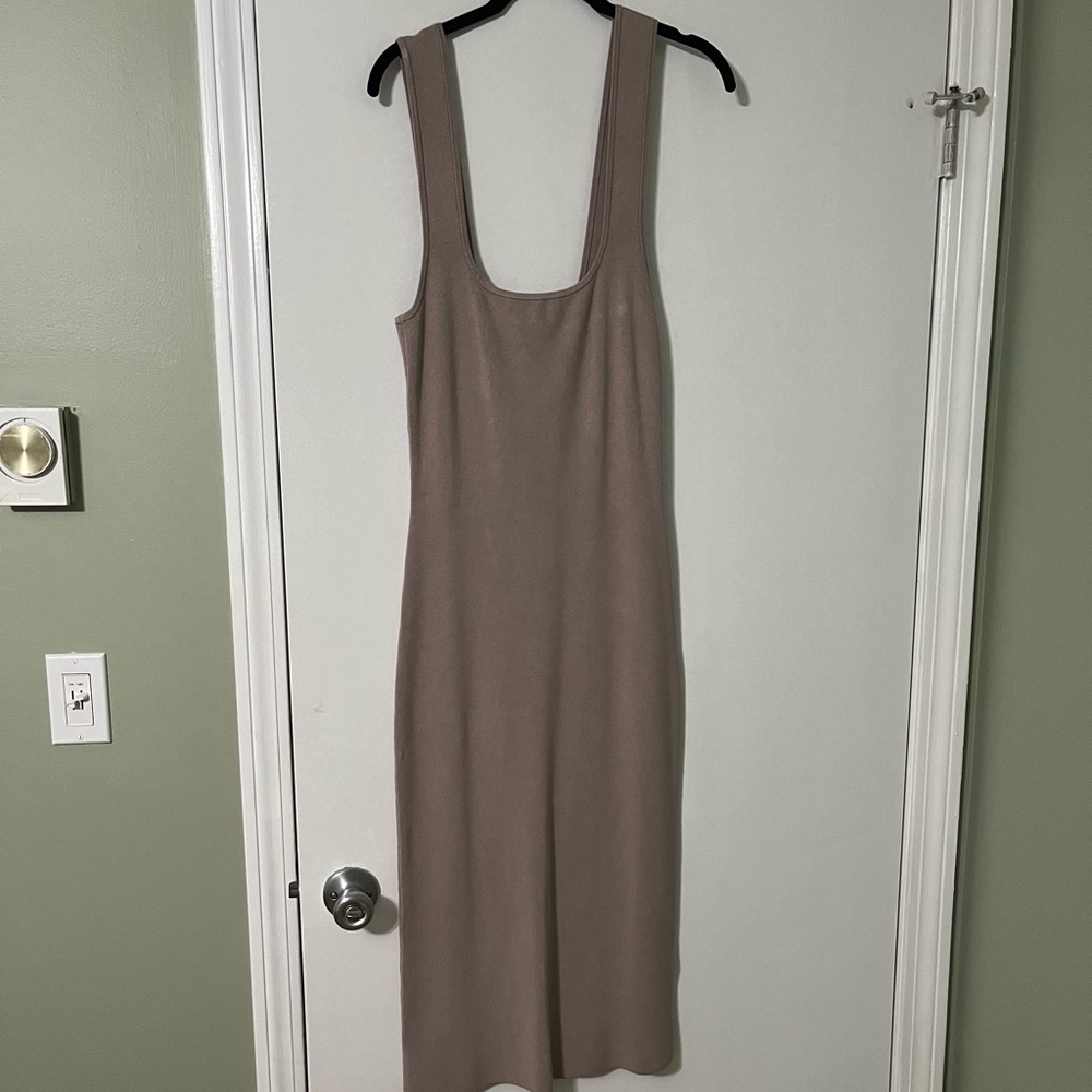 H&M Body con Dress- NWT